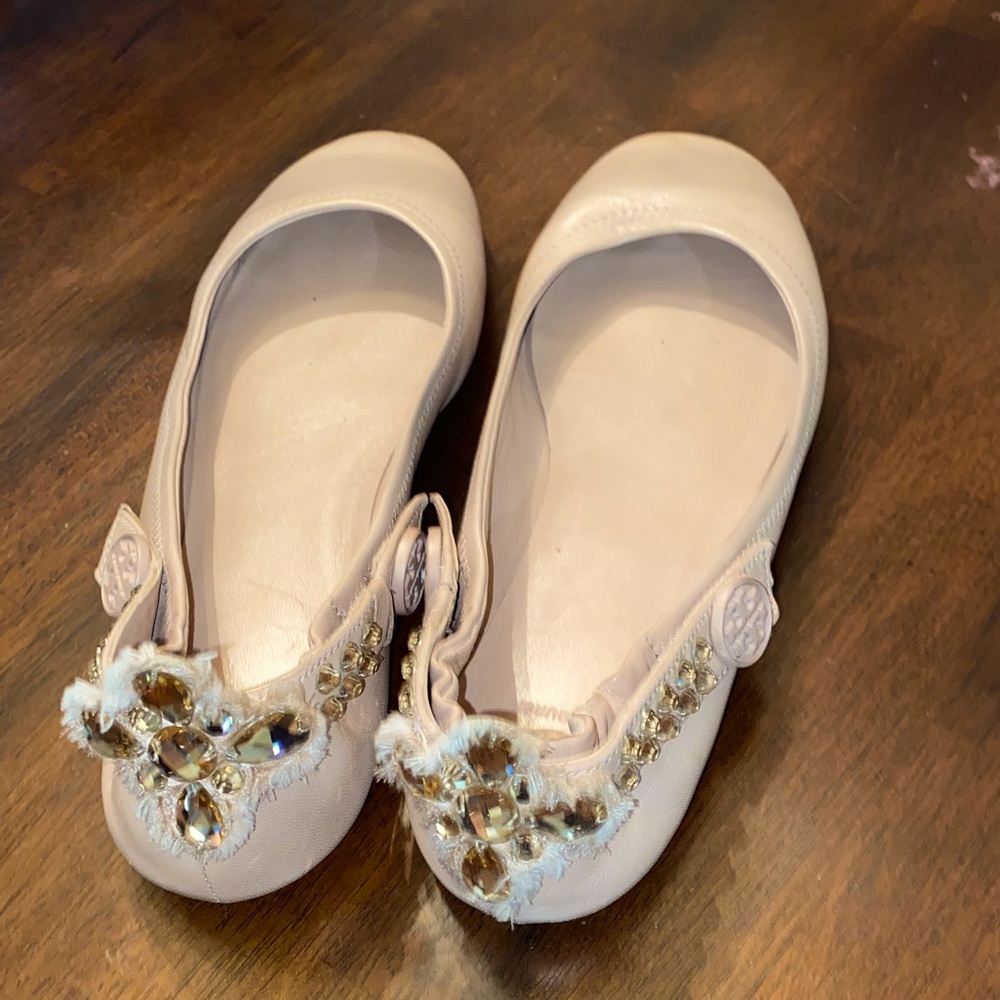 Size 10 Nude Tory Burch Flats